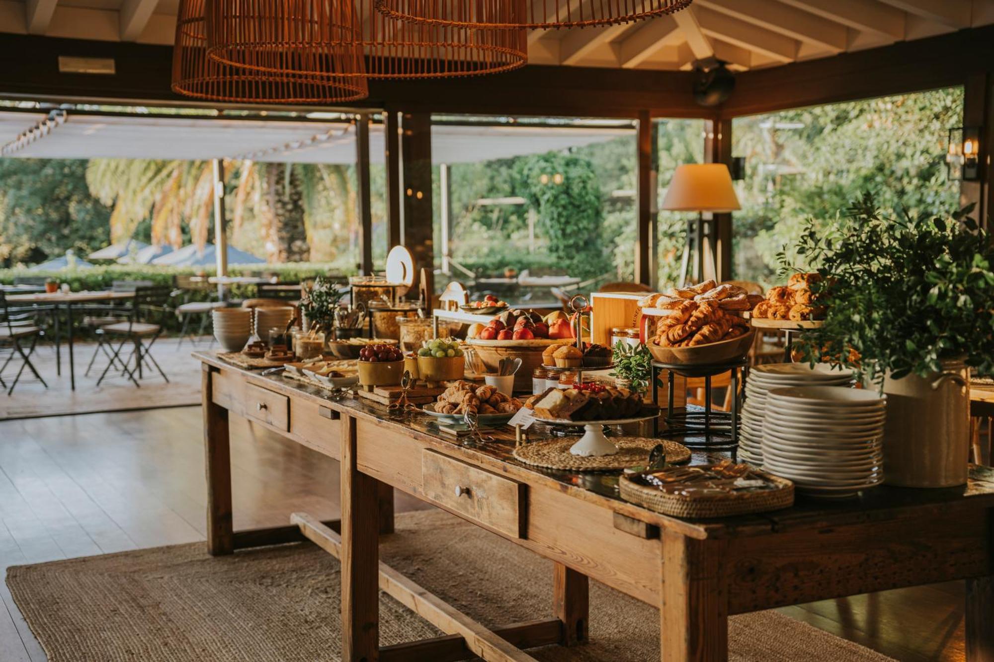 Mas De Torrent Hotel & Spa, Relais & Chateaux エクステリア 写真